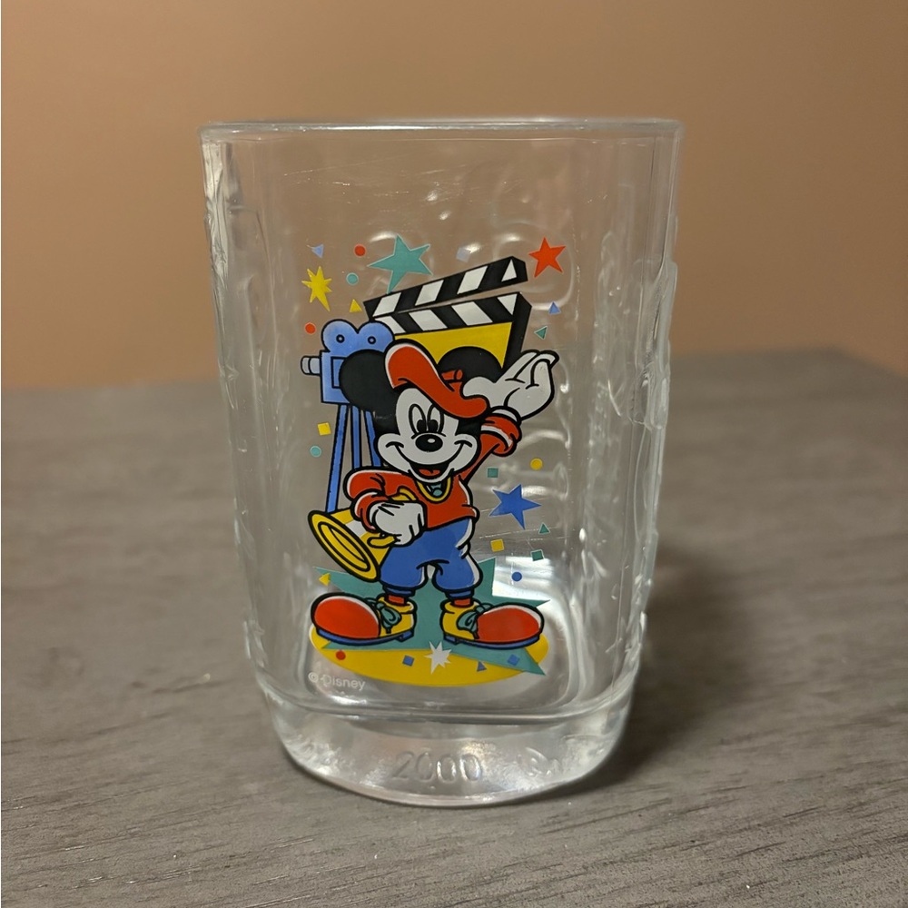 {Disney} Mickey Mouse, 2000 Walt Disney World McDonalds Commemorative Glass